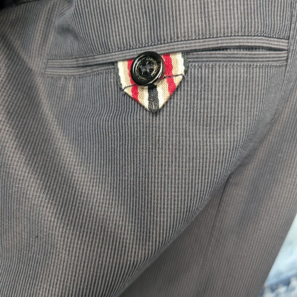 Burberry Classic Pinstripe Blazer size Large - Picture 12 of 16